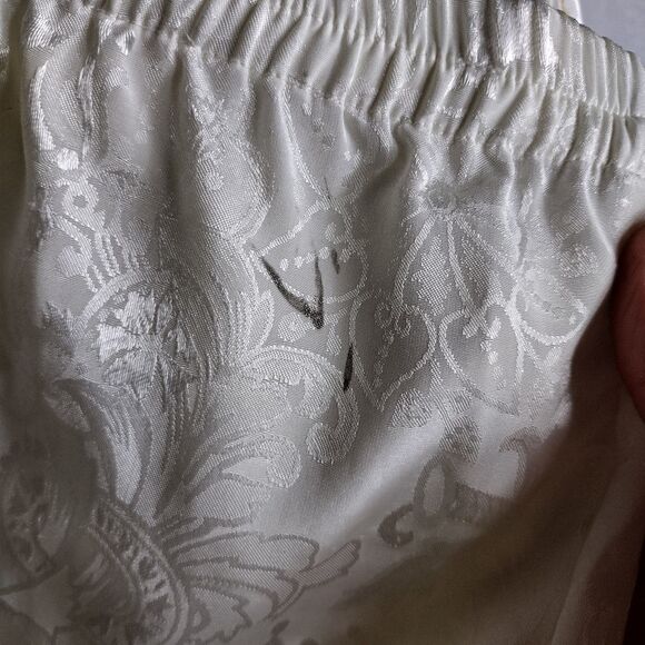 Vintage Victoria's secret pajama set - Picture 8 of 11